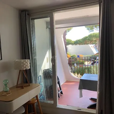 Apartmán En Bord De Mer, A *