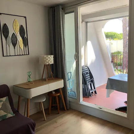 Apartmán En Bord De Mer, A *